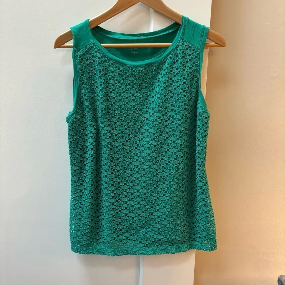 Ann Taylor LOFT Green Sleeveless Lace Tank Top – Size M